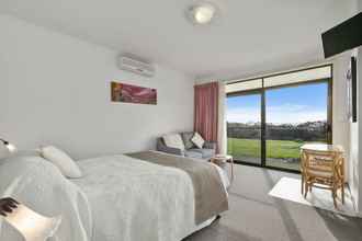 Bedroom 4 Banksia Park Estate