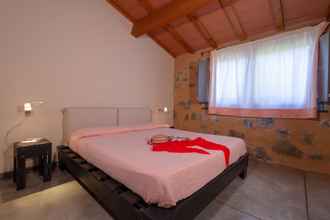 Kamar Tidur 4 Agriturismo Torribasse