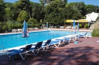 Swimming Pool Apartamento Politur M-72