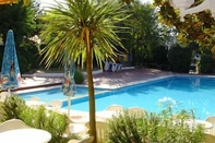 Swimming Pool Apartamento Politur K-19