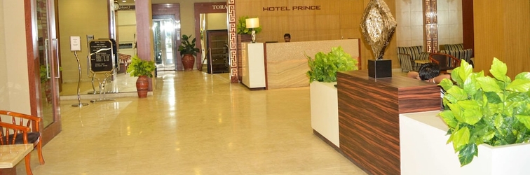 Lobi Comfort Inn Prince