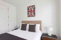 Bedroom Baltimore Wharf Serviced Apartments by MySquare