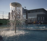 Swimming Pool 2 Hotel Sport