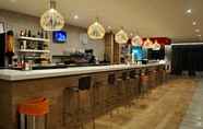 Quầy bar, cafe và phòng lounge 3 Hostal Restaurante Paco