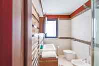In-room Bathroom Castelmola
