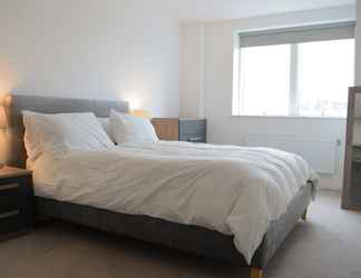 Bedroom 2 Flawless Apartment in Notting Hill