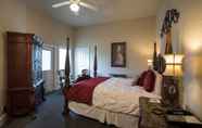 Bedroom 7 Gruene River Hotel & Retreat