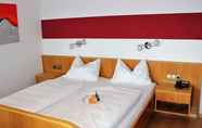 Bedroom 2 Hotel Garni Vogelsang