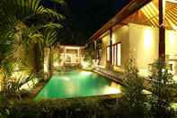 Swimming Pool Pratiwi Ubud Villa