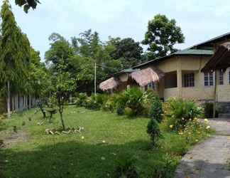 Luar Bangunan 2 Camp Rhino Resort