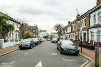 Luar Bangunan 4 Immaculate Designer Home in Wandsworth