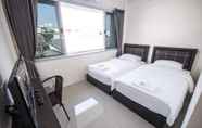 Kamar Tidur 5 Nina Guesthouse