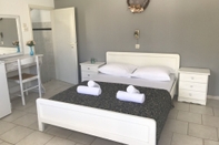 Kamar Tidur Villa Katerina