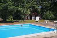 Swimming Pool Villa Cristina