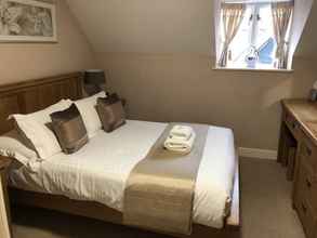 Bedroom 4 The Corbet Arms