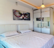Bedroom 2 Elite Admiral Premium A12 13