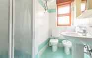 Toilet Kamar 5 Villa Alba