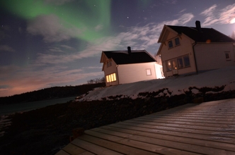 Exterior 4 Senja Arctic Lodge AS