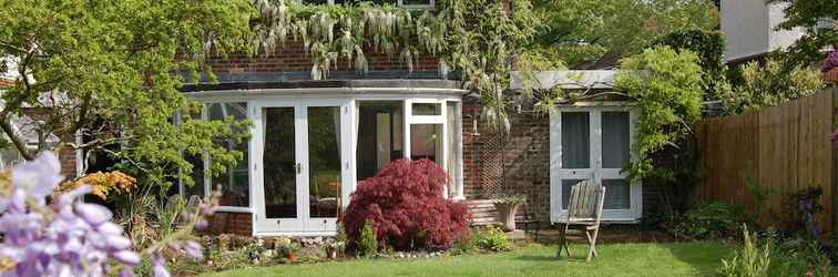 Exterior Aspens BNB