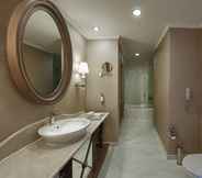 In-room Bathroom 2 Kaya Artemis Resort & Casino - All inclusive