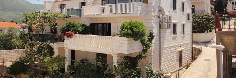 Exterior Apartments Magda