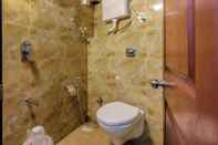 In-room Bathroom Seven Hills Dormitory - Hostel