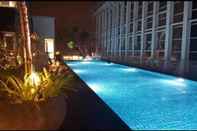 Swimming Pool JB Town Executive Suite