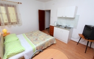 Bedroom 6 Apartments Antolovic