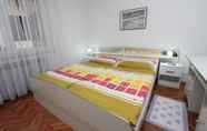 Bilik Tidur 2 Rooms and Apartments Bella Vista