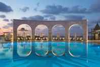 Swimming Pool Merit Royal Premium Hotel - All inclusive