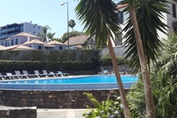 Swimming Pool Jasmineiro Palms Palace Apartment