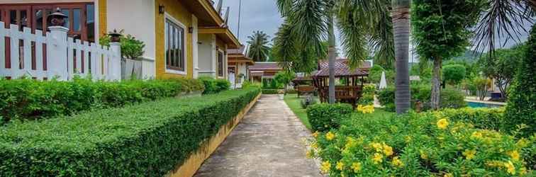 Exterior Khao Tao lake and beach villas Hua Hin