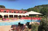 Swimming Pool Les Pins Blancs de Provence