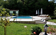 Swimming Pool 5 Holiday House Estera