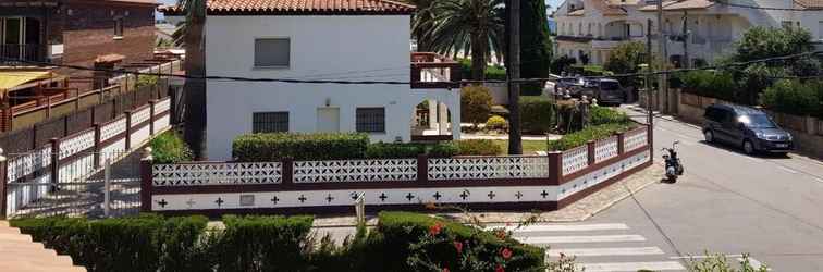 Exterior Casa Fragata con Jardin y Vista Mar - 102D