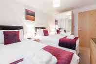 Bedroom Roomspace Apartments -Sandfield Court