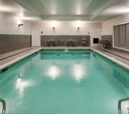 Swimming Pool 2 TownePlace Suites by Marriott St. Louis Chesterfield