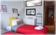 Kamar Tidur 3 Country Apartment by JC