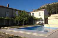 Swimming Pool Domaine de la Ramade