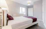 Kamar Tidur 6 Roomspace Apartments -Vertex House