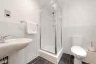 In-room Bathroom Roomspace Apartments -Watling Street