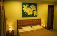 Kamar Tidur 4 Sunrise Hotel