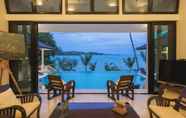 Kamar Tidur 4 Luxury Beach Front Noble House Villa