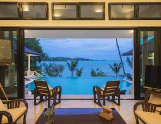 Kamar Tidur 2 Luxury Beach Front Noble House Villa