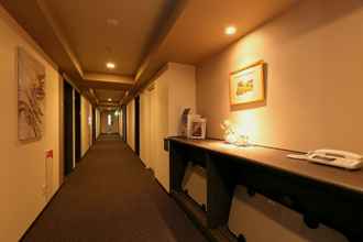 Lobi 4 Hotel Route Inn Shinshiro