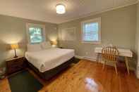 Bedroom Sitka House