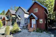 Exterior Sea Star Cabin