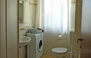 In-room Bathroom 3 La Quiete 17 Holideal