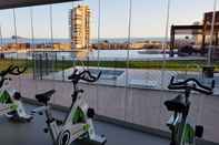 Fitness Center Edificio Sunset Drive by Sonneil Rentals