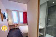 Bedroom Premiere Classe Clermont Ferrand Centre